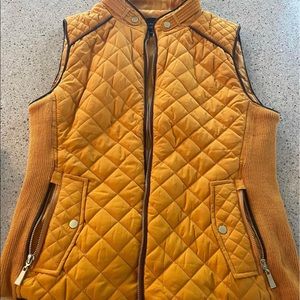 Womens Active USA Holden yellow vest. Worn once.